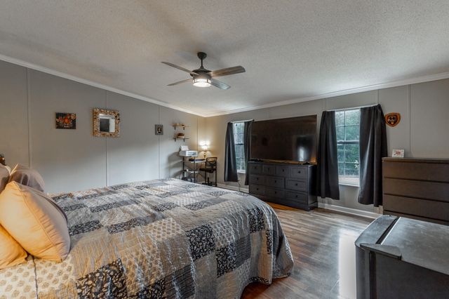 218 Edgewater Drive, Chickamauga, GA 30707