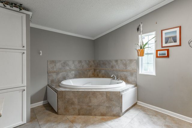 218 Edgewater Drive, Chickamauga, GA 30707