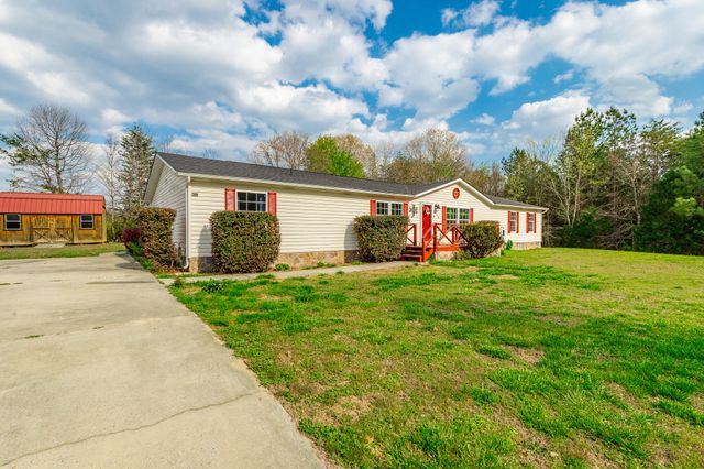 218 Edgewater Drive, Chickamauga, GA 30707