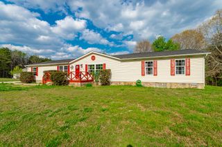 218 Edgewater Drive, Chickamauga, GA 30707