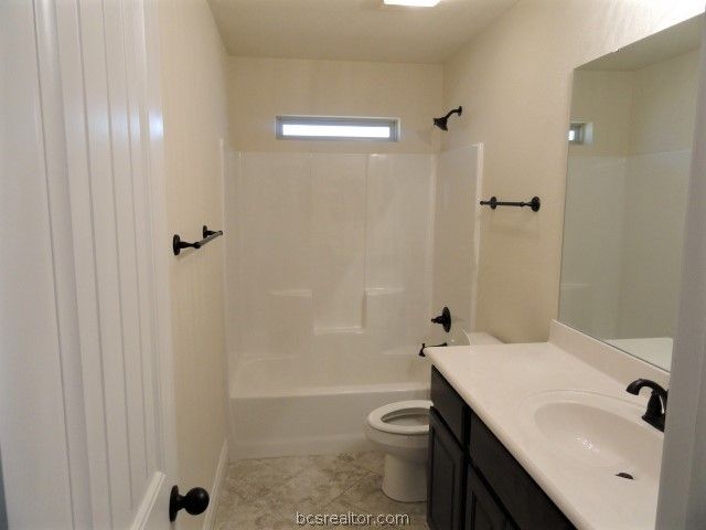 1014 Dove Run Trail, College Station, TX 77845