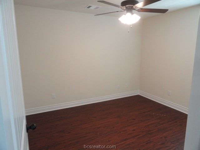 1014 Dove Run Trail, College Station, TX 77845