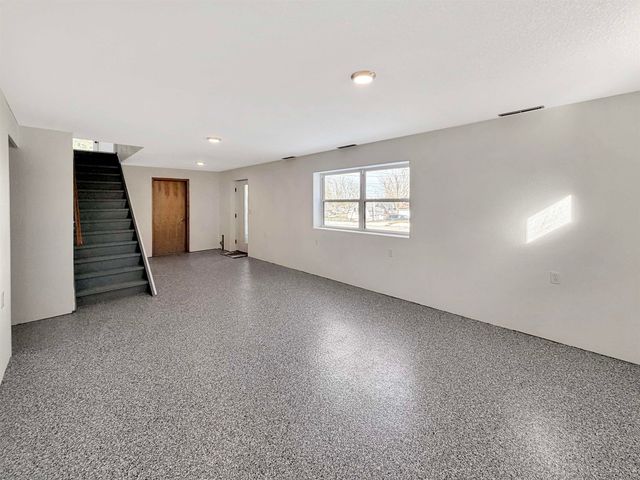 714 6th Street, Traer, IA 50675