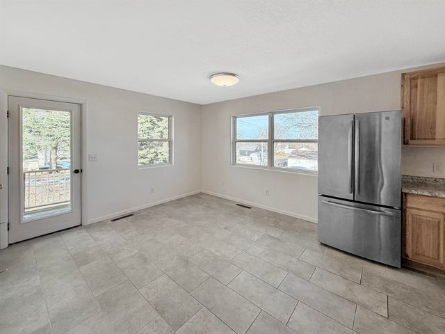 714 6th Street, Traer, IA 50675