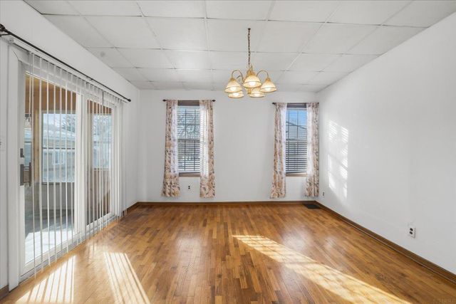 711 SW 6th Street, Independence, IA 50644