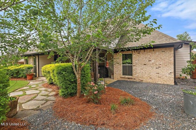 200 Grace Drive, Flowood, MS 39232