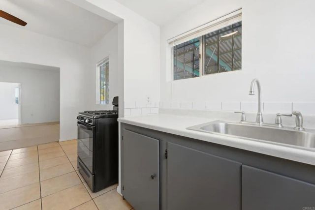 2428 K Street, San Diego, CA 92102