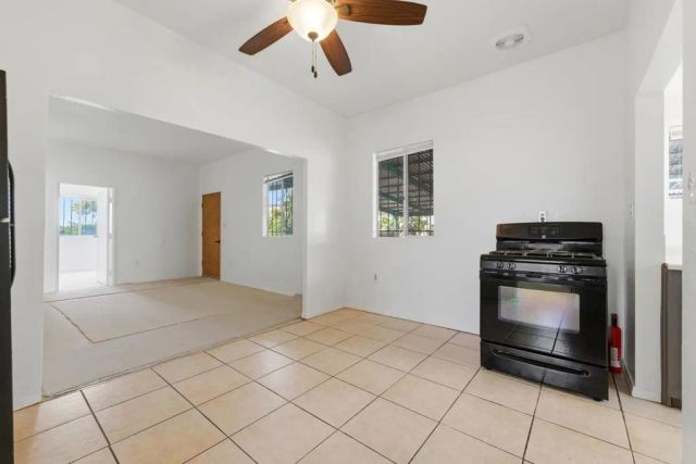 2428 K Street, San Diego, CA 92102