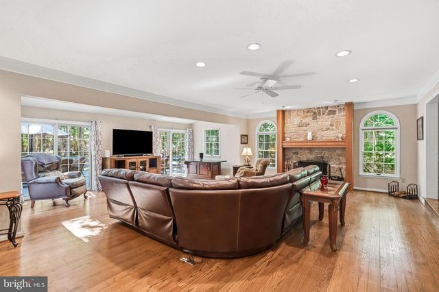 5 RIDGE CT, Medford, NJ 08055