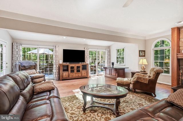 5 RIDGE CT, Medford, NJ 08055
