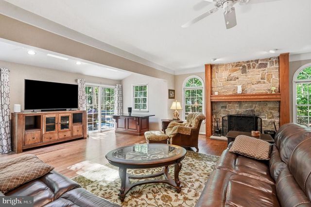 5 RIDGE CT, Medford, NJ 08055