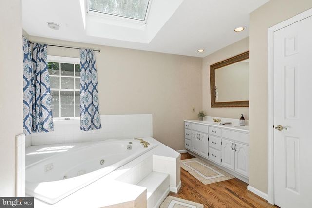 5 RIDGE CT, Medford, NJ 08055