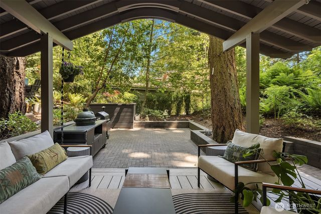 5 Lindley Road, Mercer Island, WA 98040