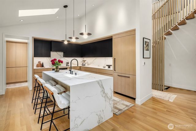5 Lindley Road, Mercer Island, WA 98040
