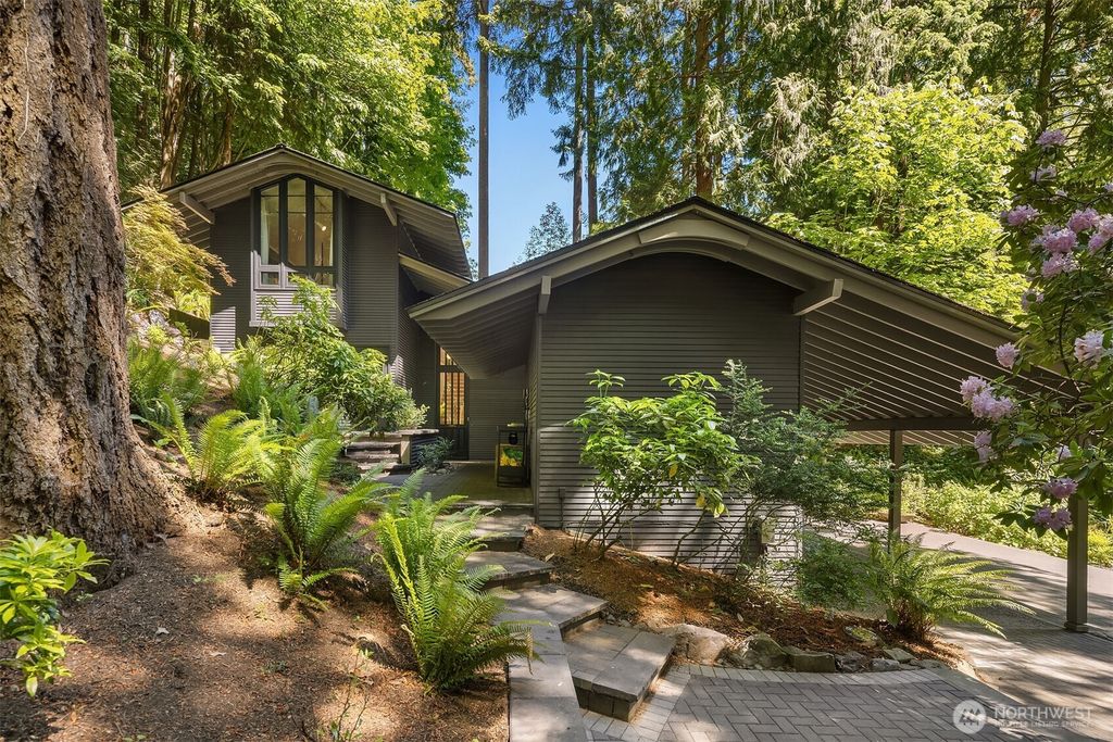 5 Lindley Road, Mercer Island, WA 98040