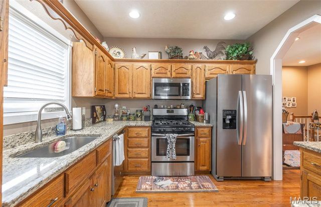 315 Bobby Dale Drive, Waynesville, MO 65583