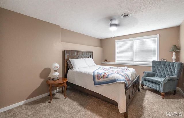 315 Bobby Dale Drive, Waynesville, MO 65583