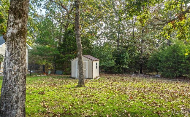 315 Bobby Dale Drive, Waynesville, MO 65583