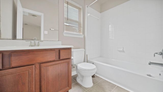 3738 Ashford Villa Lane, Houston, TX 77082