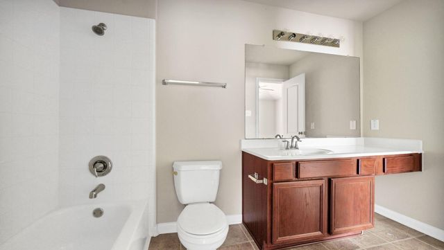 3738 Ashford Villa Lane, Houston, TX 77082