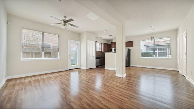 3738 Ashford Villa Lane, Houston, TX 77082