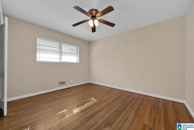 118 KENNILWORTH ROAD, Bessemer, AL 35023