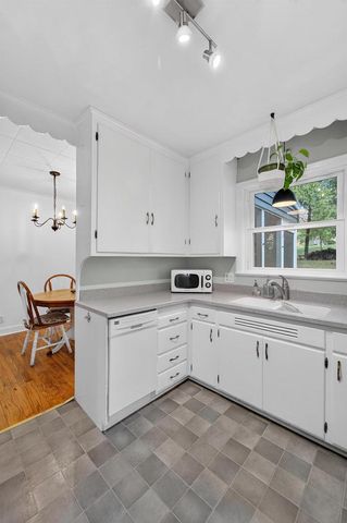 313 S Midvale Boulevard, Madison, WI 53705