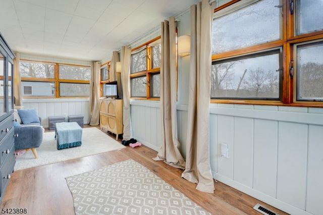 54 Schwarz Blvd, Jefferson Twp., NJ 07849