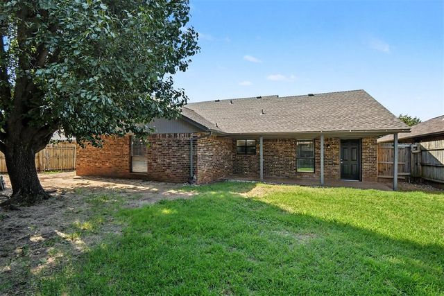 2821 Morgan Trail, Edmond, OK 73012