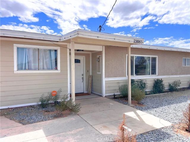 23087 Lucilla, Apple Valley, CA 92308