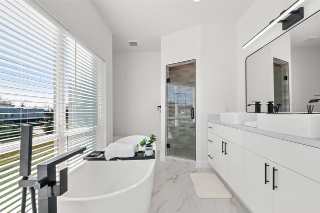 314 S Glasgow Drive, Dallas, TX 75214