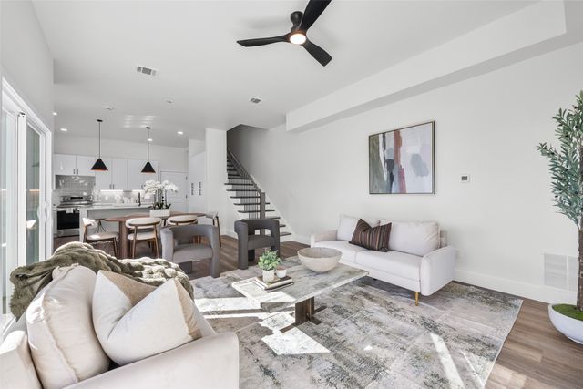 314 S Glasgow Drive, Dallas, TX 75214