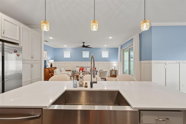 319 SHORE CRAB WAY, Apollo Beach, FL 33572