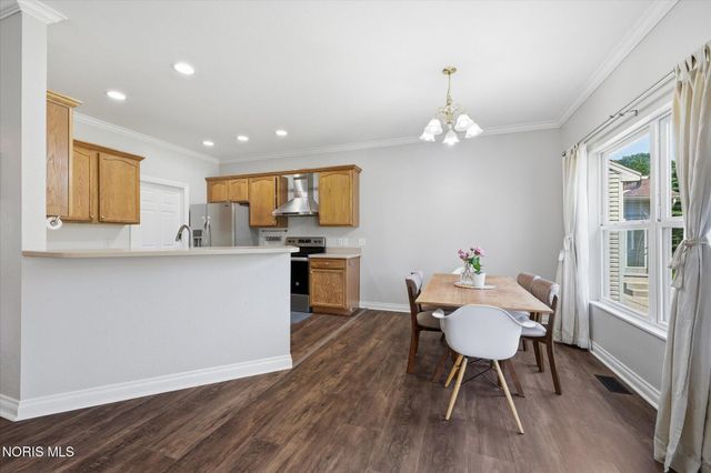 4973 Lake Breeze Lane, Maumee, OH 43537