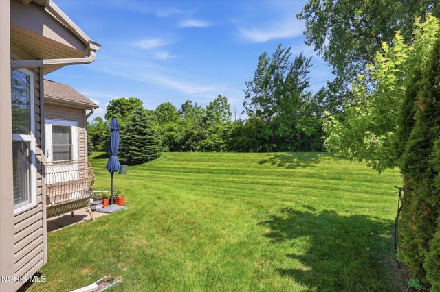 4973 Lake Breeze Lane, Maumee, OH 43537
