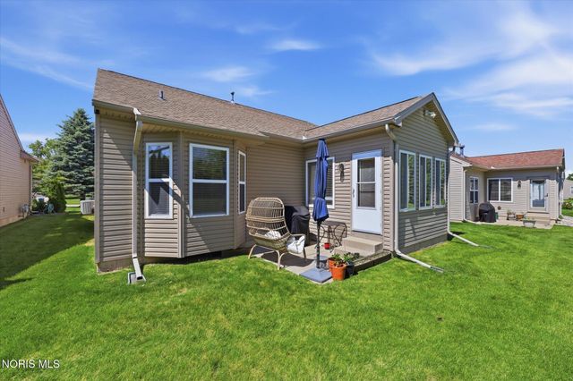 4973 Lake Breeze Lane, Maumee, OH 43537