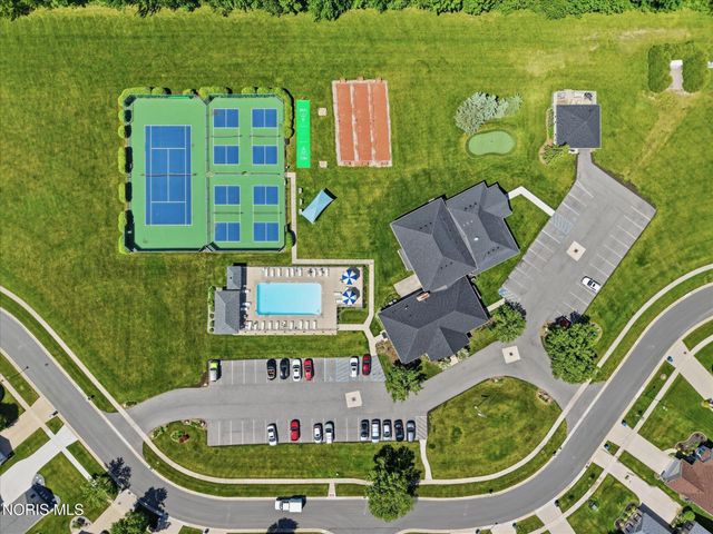 4973 Lake Breeze Lane, Maumee, OH 43537