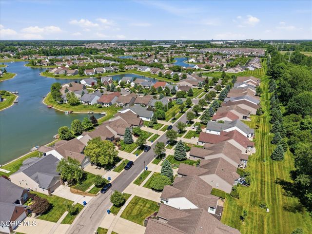 4973 Lake Breeze Lane, Maumee, OH 43537