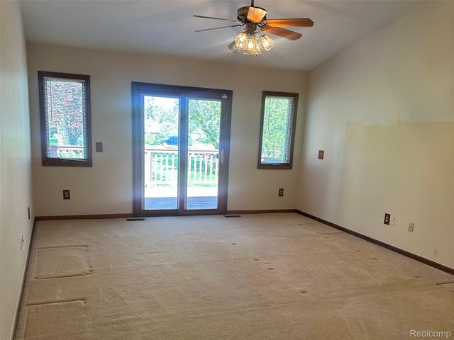 8329 Caribou Trail, Independence Charter Township, MI 48348