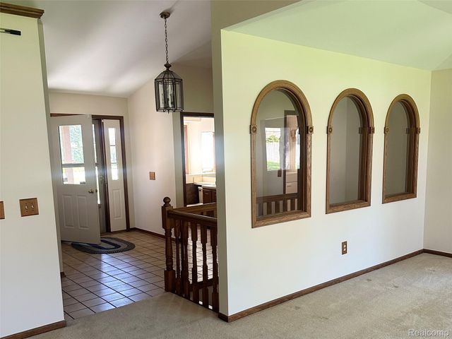 8329 Caribou Trail, Independence Charter Township, MI 48348