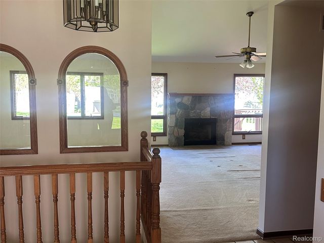 8329 Caribou Trail, Independence Charter Township, MI 48348