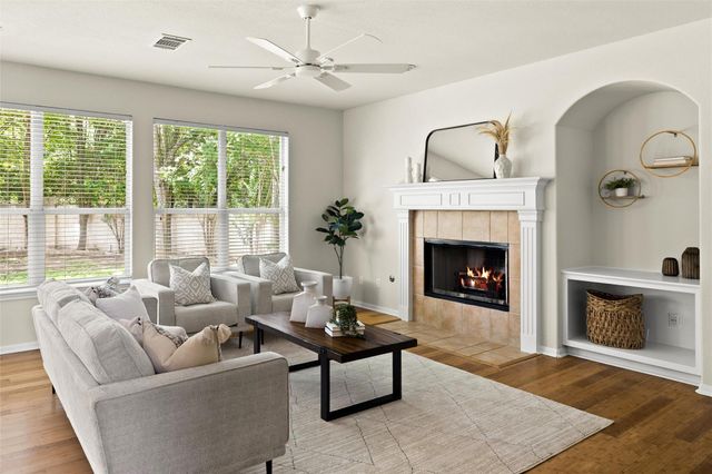 3416 Oxsheer DR, Austin, TX 78732