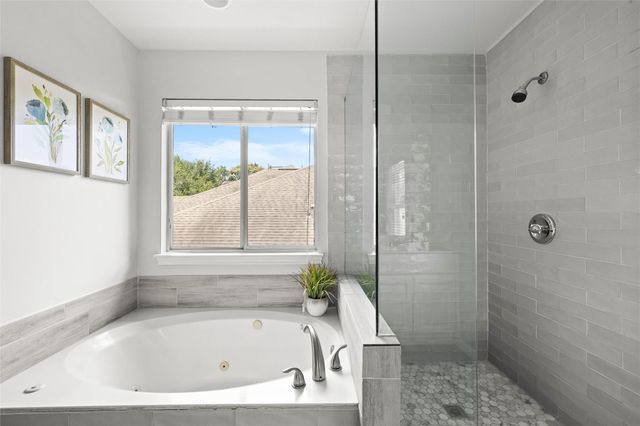 3416 Oxsheer DR, Austin, TX 78732