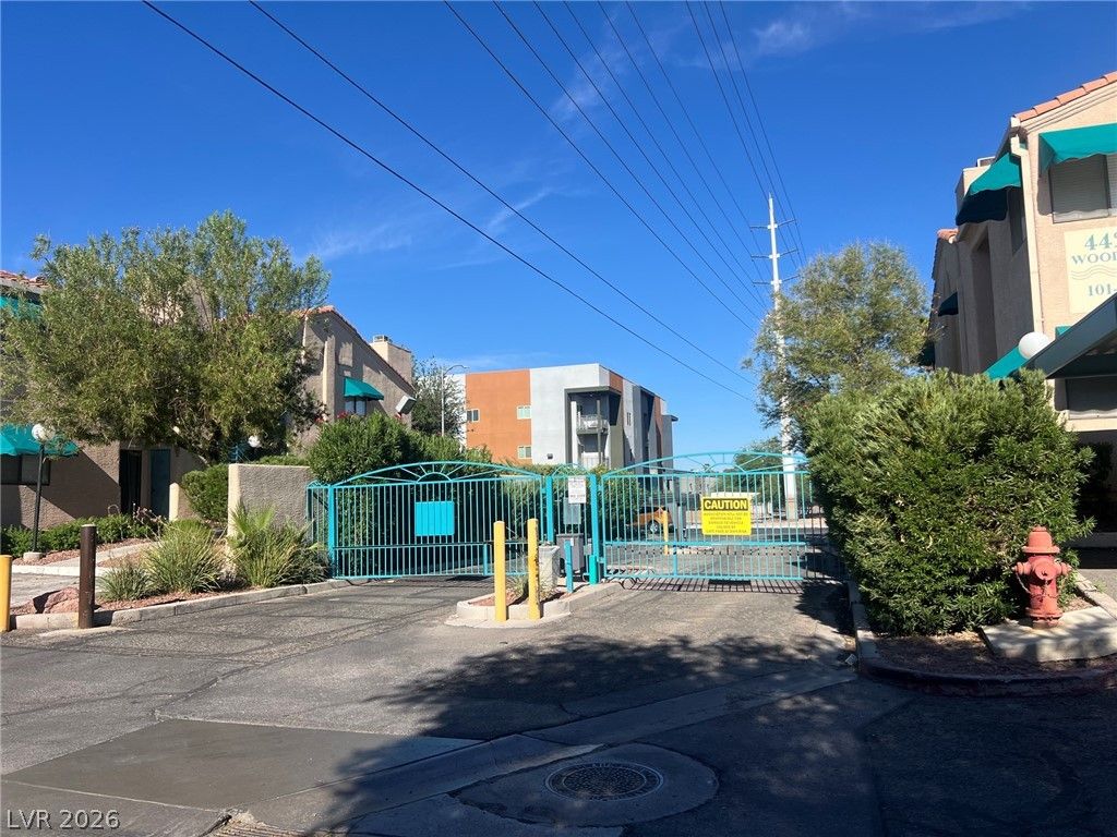 4425 Woodpine Drive 103, Las Vegas, NV 89119