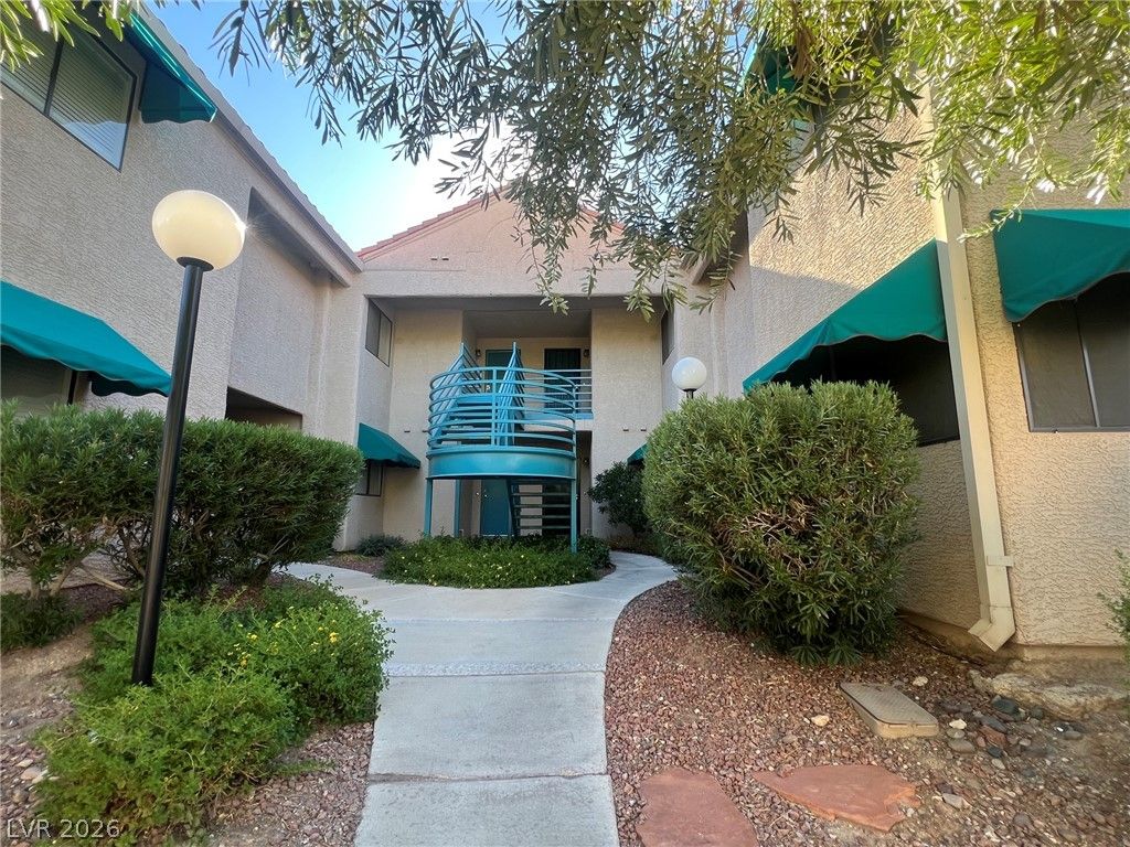 4425 Woodpine Drive 103, Las Vegas, NV 89119 — photo 5