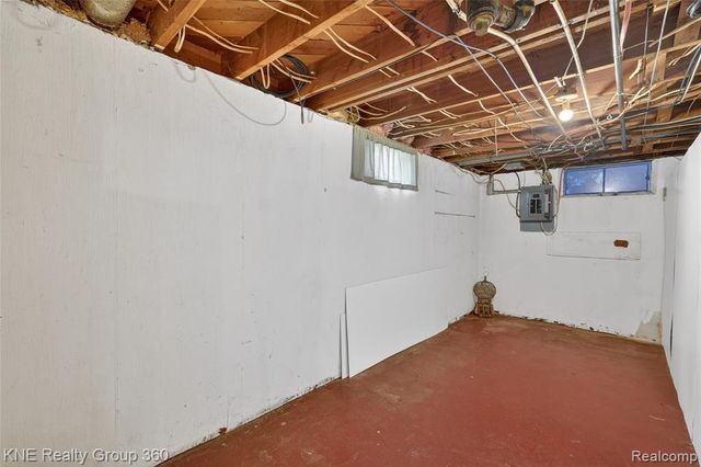 3842 Beechwood Avenue, Flint, MI 48506