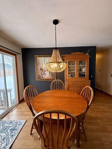 W7884 Hawthorne STREET, Onalaska, WI 54650