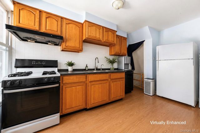 67139 Burns Street, Forest Hills, NY 11375