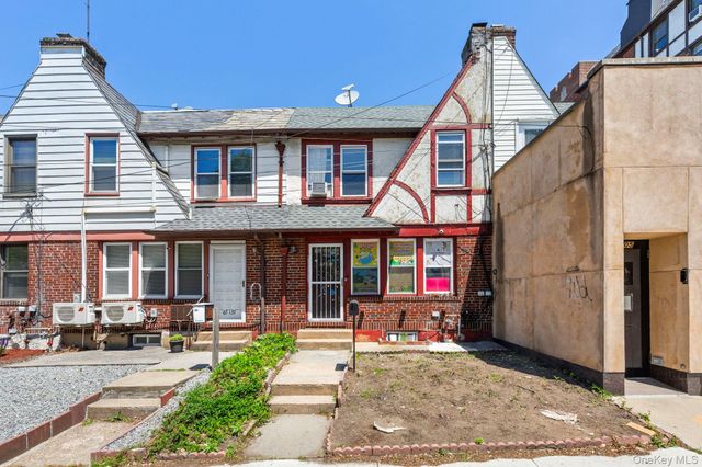 67139 Burns Street, Forest Hills, NY 11375