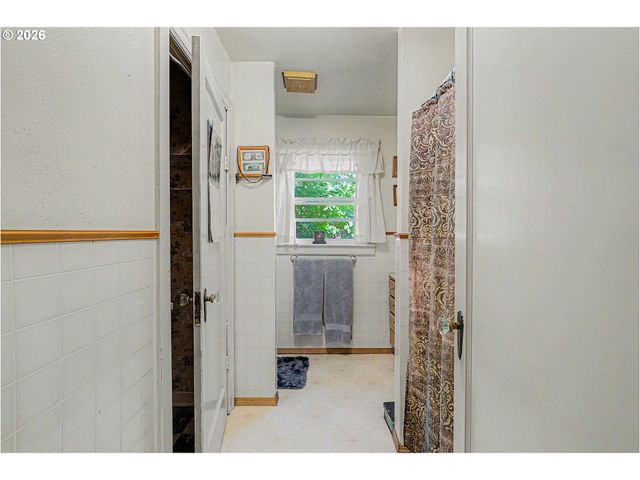 895 ELMA Ave Se, Salem, OR 97317
